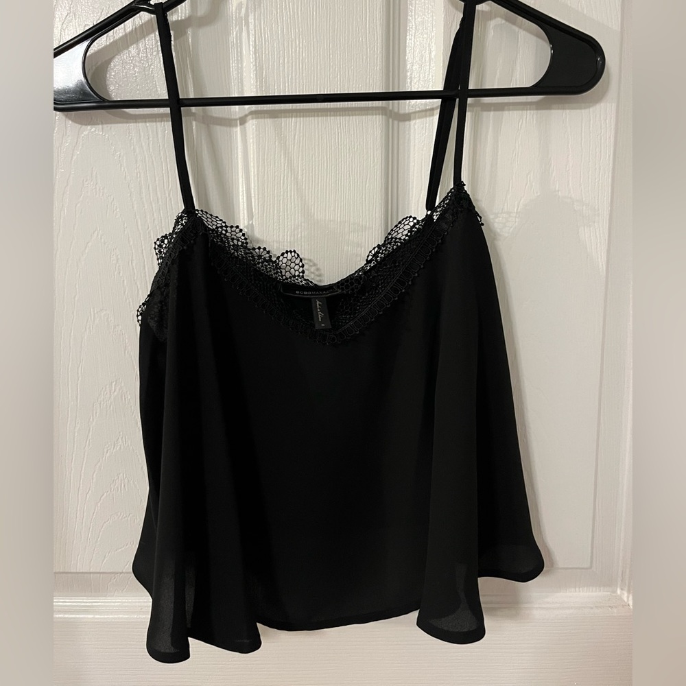 Black Flowy Tank Top (NWOT)